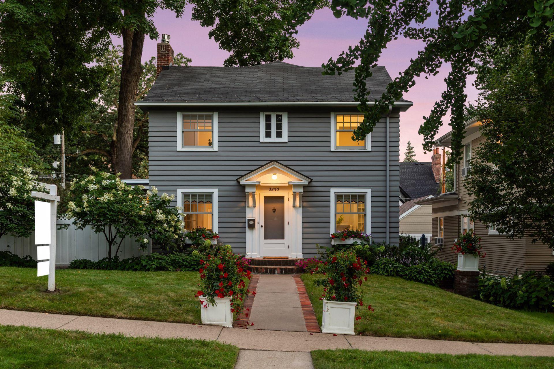 Saint Paul, Minnesota, 55105, United States, 4 Bedrooms Bedrooms, ,2 BathroomsBathrooms,Residential,For Sale,1919554