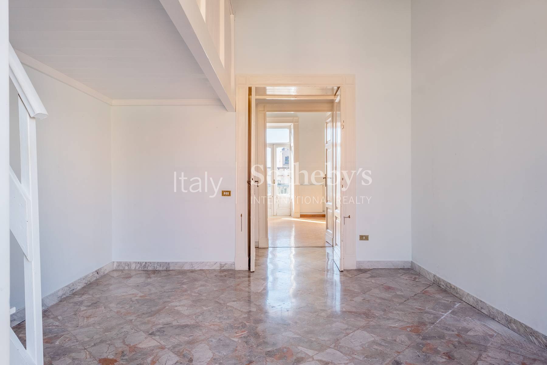  Spacious apartment in the heart of Chiaia - 物件實景