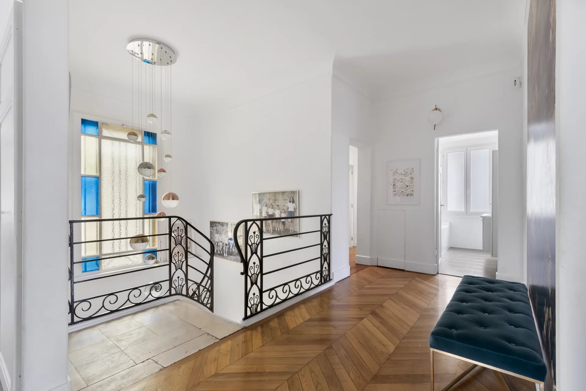 Le Pecq, Île-de-France, 78230, FR, 9 Bedrooms Bedrooms, ,9 BathroomsBathrooms,Residential,For Sale,1994371