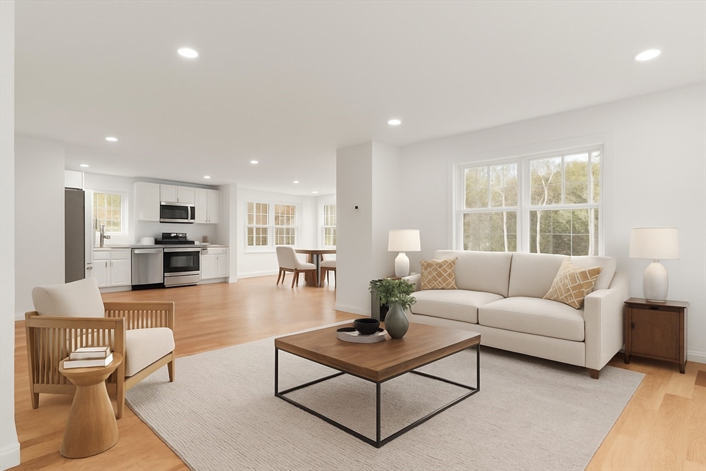 Westford, Massachusetts, 01886, United States, 3 Bedrooms Bedrooms, ,2 BathroomsBathrooms,Residential,For Sale,1991235