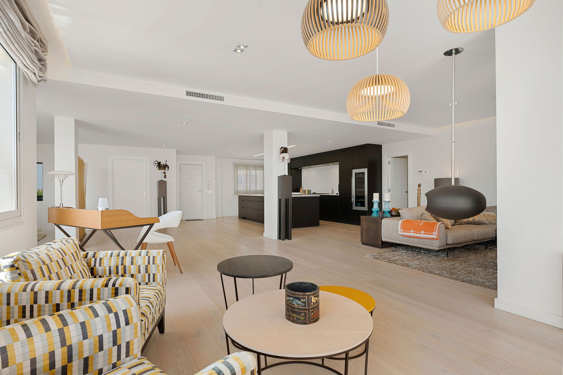  South-Facing duplex apartment with sea views in Nueva Andalucía - 物件實景