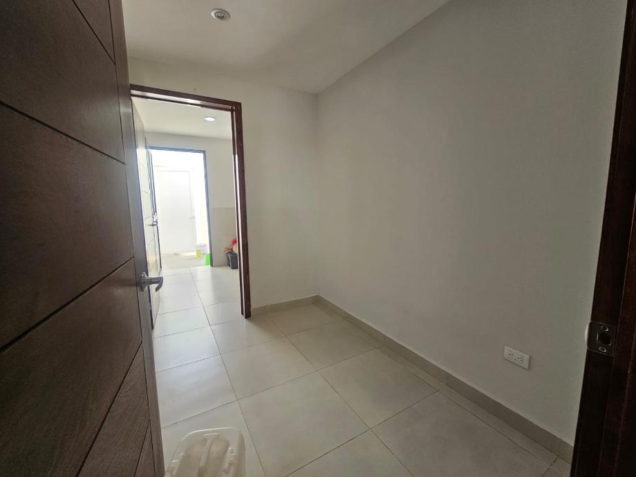 Torreón, Coahuila de Zaragoza, 27023, Mexico, 2 Bedrooms Bedrooms, ,2 BathroomsBathrooms,Residential,For Sale,2002152