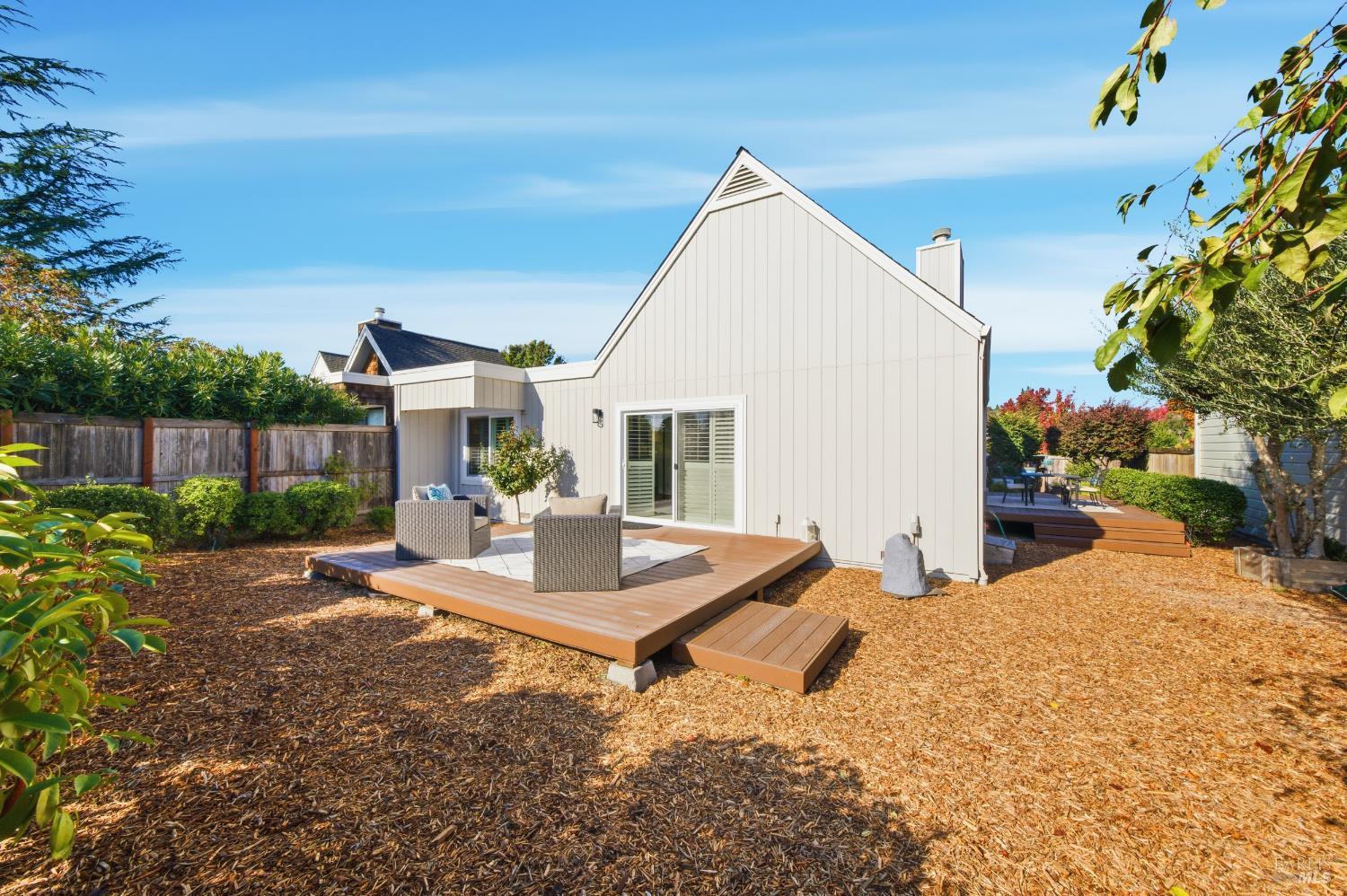 Sonoma, California, 95476, United States, 2 Bedrooms Bedrooms, ,2 BathroomsBathrooms,Residential,For Sale,2001950