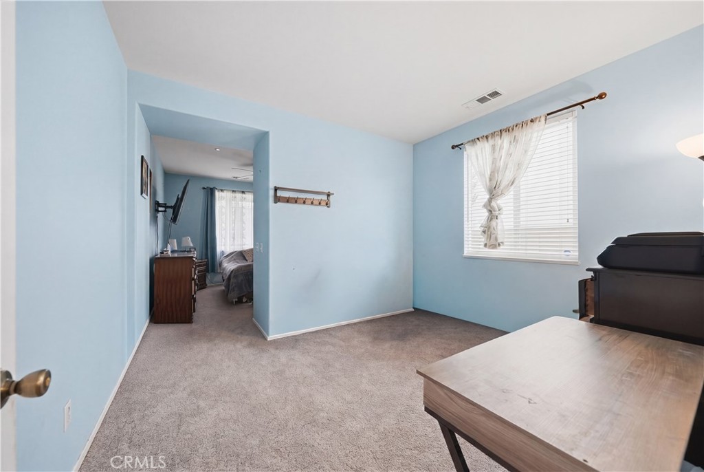 Lake Elsinore, California, 92532, United States, 5 Bedrooms Bedrooms, ,3 BathroomsBathrooms,Residential,For Sale,2049306