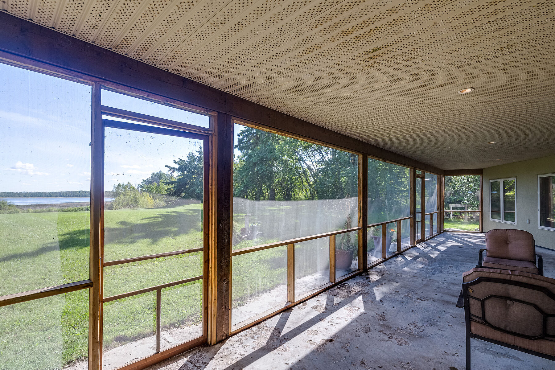  602 Pheasant Close - 物件實景