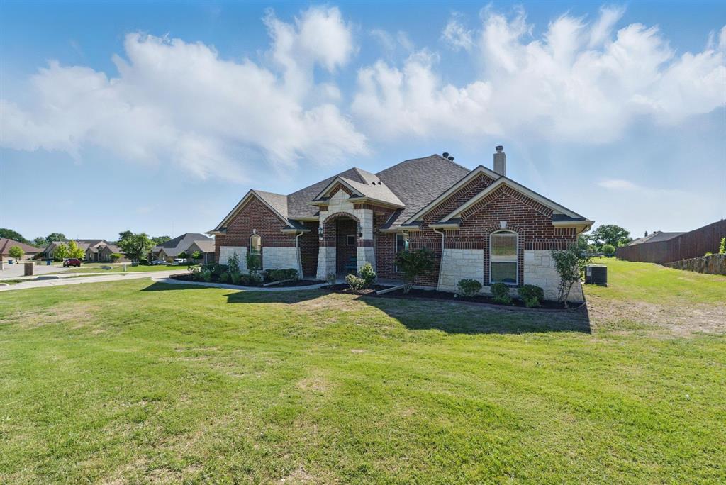 Weatherford, Texas, 76087, United States, 3 Bedrooms Bedrooms, ,3 BathroomsBathrooms,Residential,For Sale,1929986