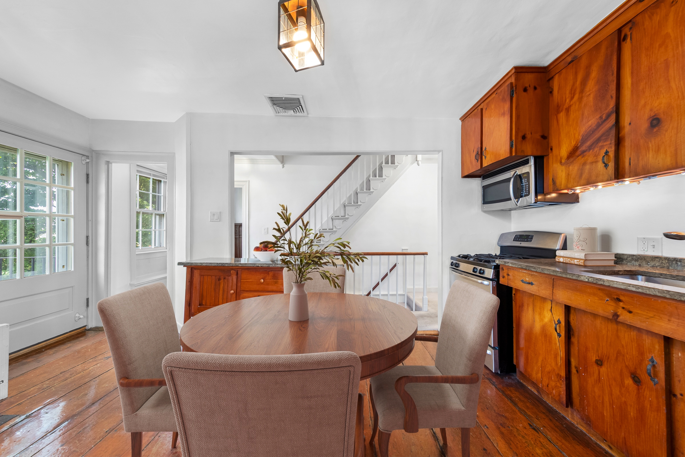  56 Lime St, Newburyport, MA, 01950 - 物件實景