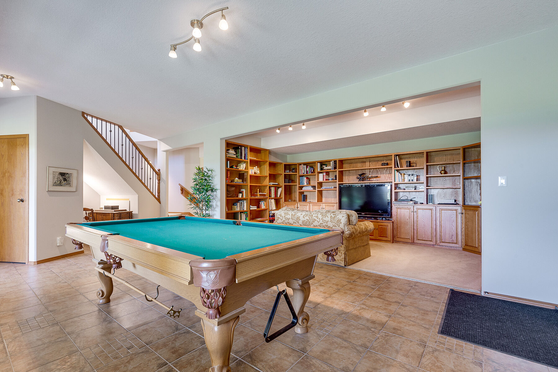  602 Pheasant Close - 物件實景