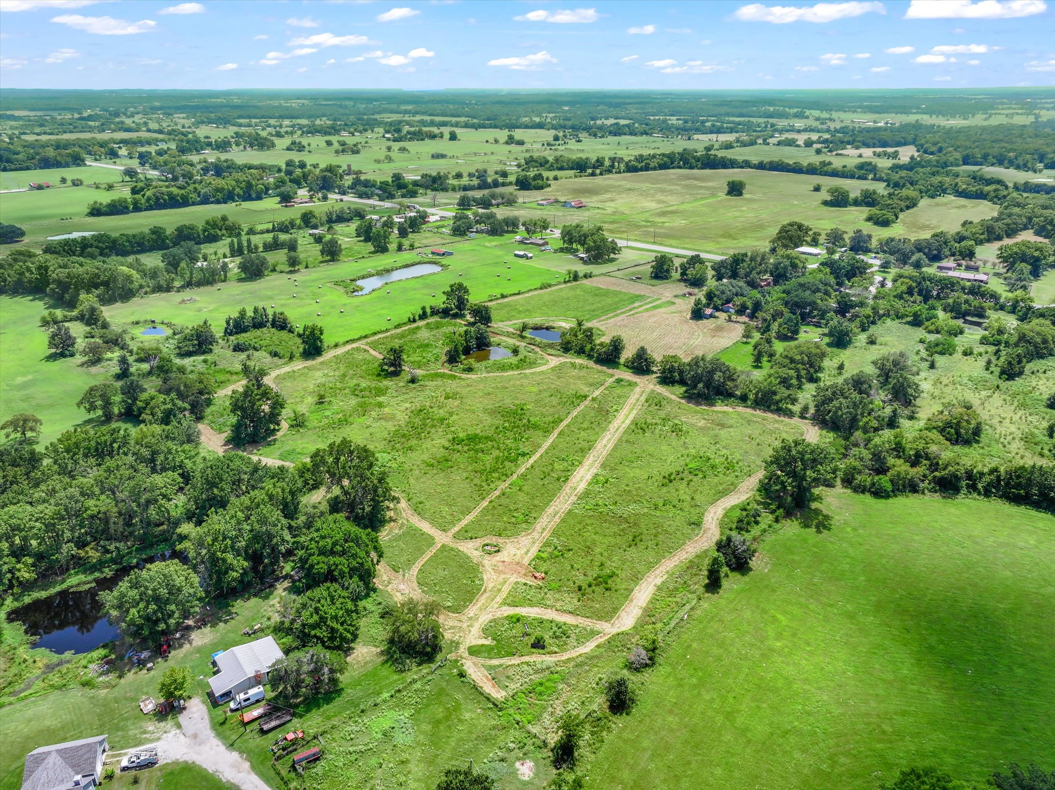 Canton, Texas, 75103, United States, 3 Bedrooms Bedrooms, ,2 BathroomsBathrooms,Residential,For Sale,1974992