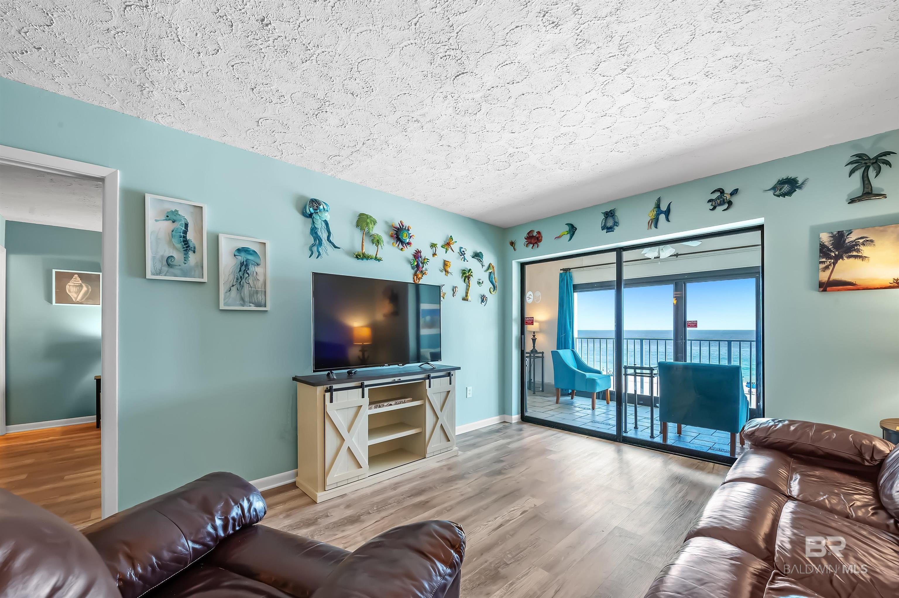 Gulf Shores, Alabama, 36542, United States, 2 Bedrooms Bedrooms, ,2 BathroomsBathrooms,Residential,For Sale,1982697