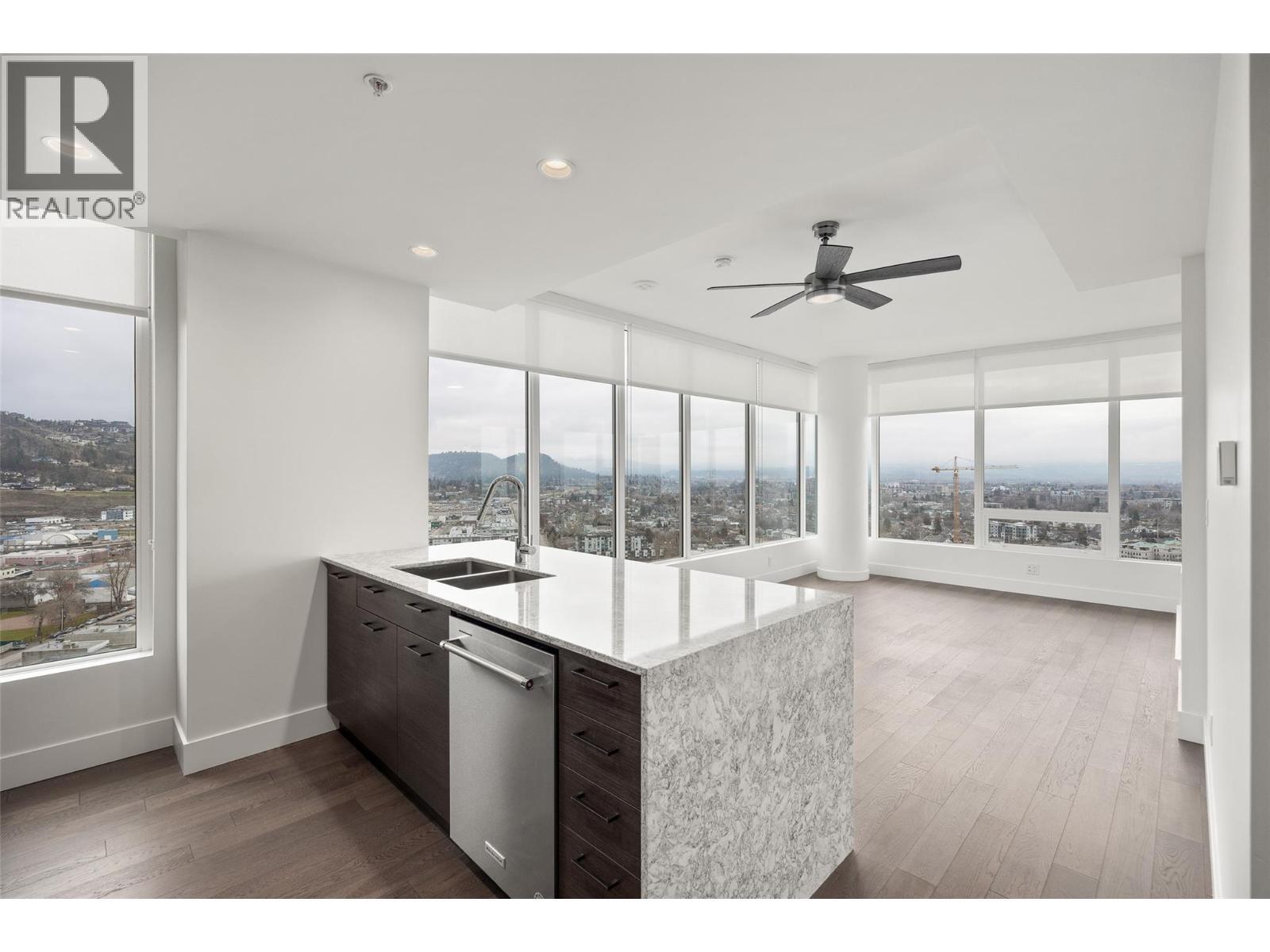 KELOWNA, British Columbia, V1Y 0J4, CA, 2 Bedrooms Bedrooms, ,2 BathroomsBathrooms,Residential,For Sale,1910840