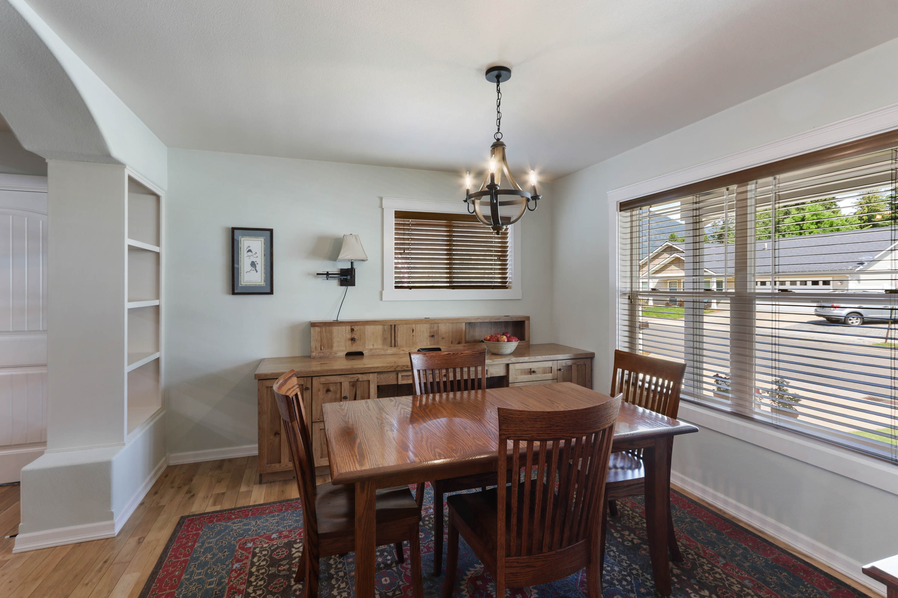 Sandpoint, Idaho, 83864, United States, 3 Bedrooms Bedrooms, ,2 BathroomsBathrooms,Residential,For Sale,1975029