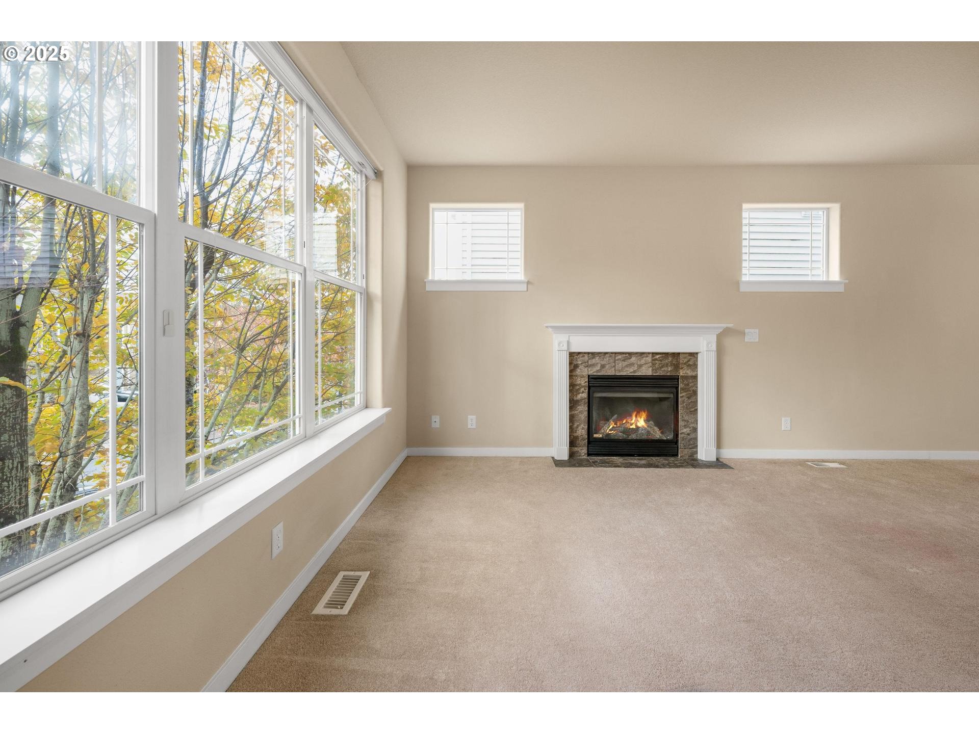 Portland, Oregon, 97225, United States, 3 Bedrooms Bedrooms, ,2 BathroomsBathrooms,Residential,For Sale,1995924