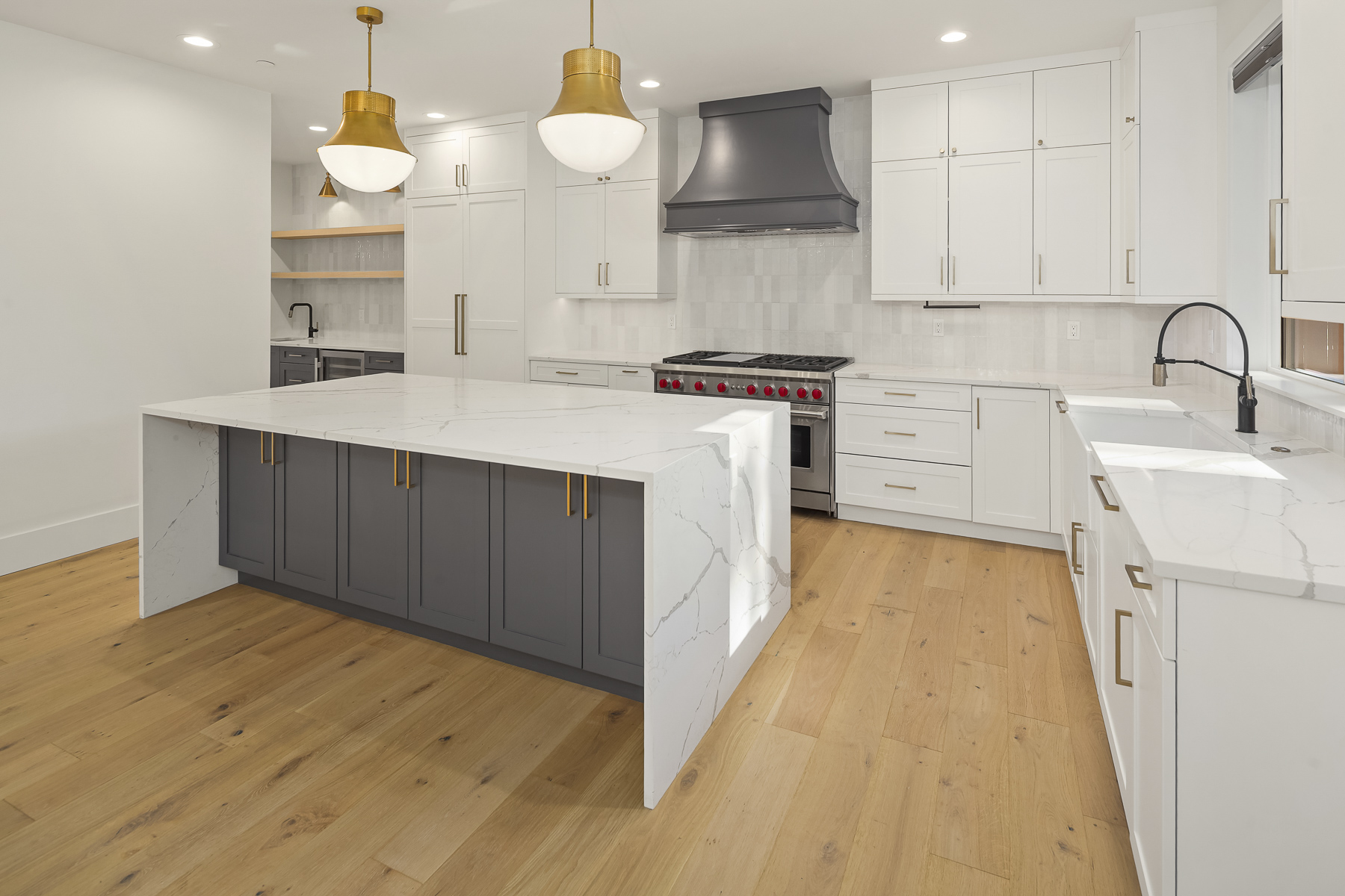 11327 113th Place Northeast, Kirkland, WA 98033 - 物件實景
