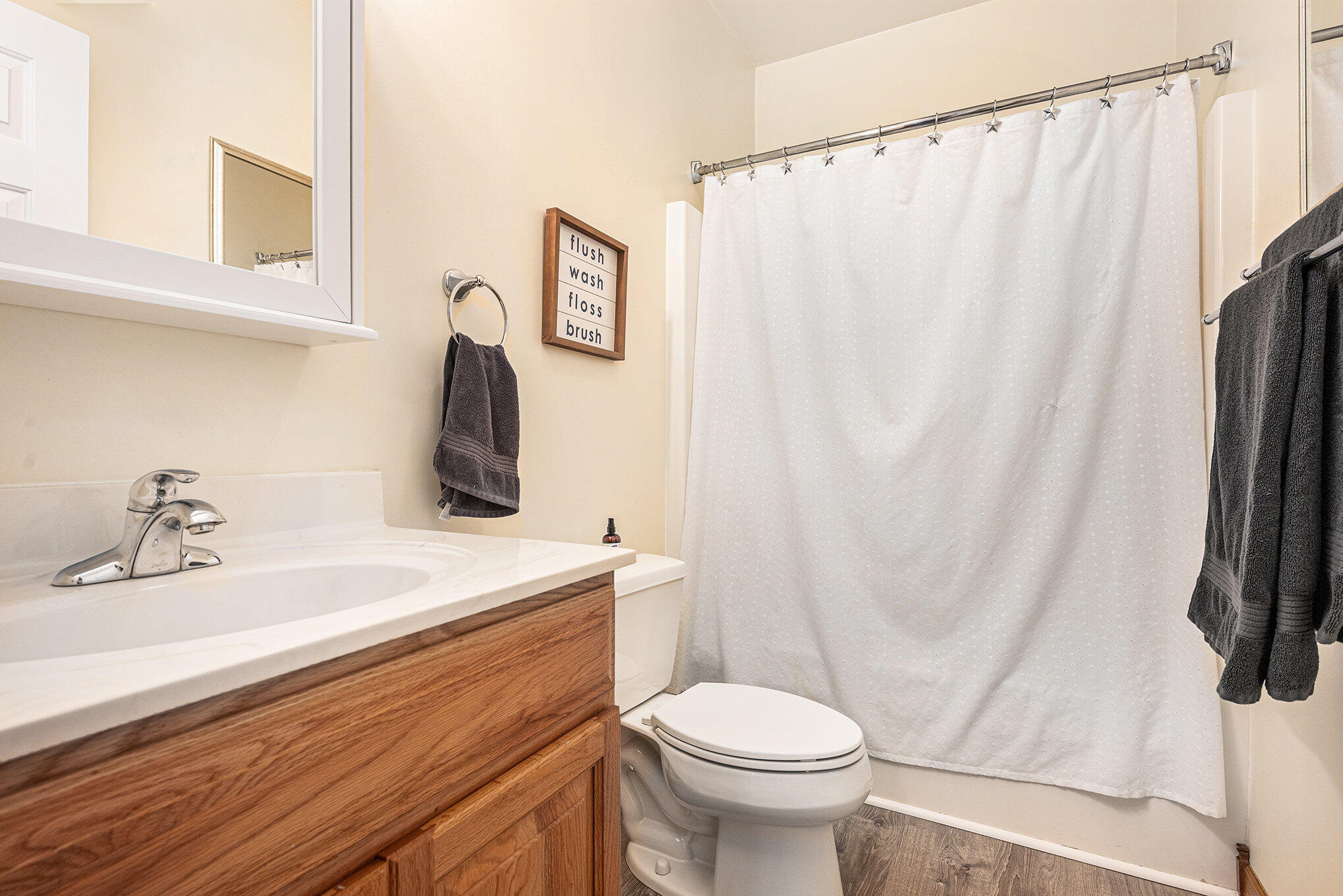 Allegan, Michigan, 49010, United States, 4 Bedrooms Bedrooms, ,3 BathroomsBathrooms,Residential,For Sale,1906276