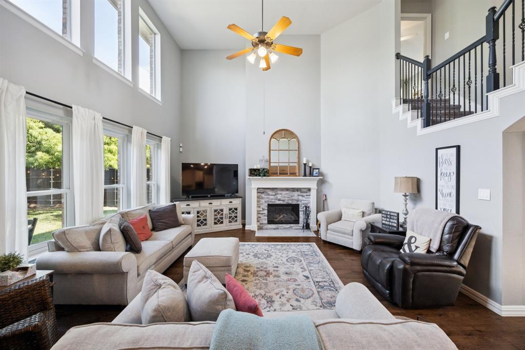 Rockwall, Texas, 75087, United States, 5 Bedrooms Bedrooms, ,4 BathroomsBathrooms,Residential,For Sale,1924975