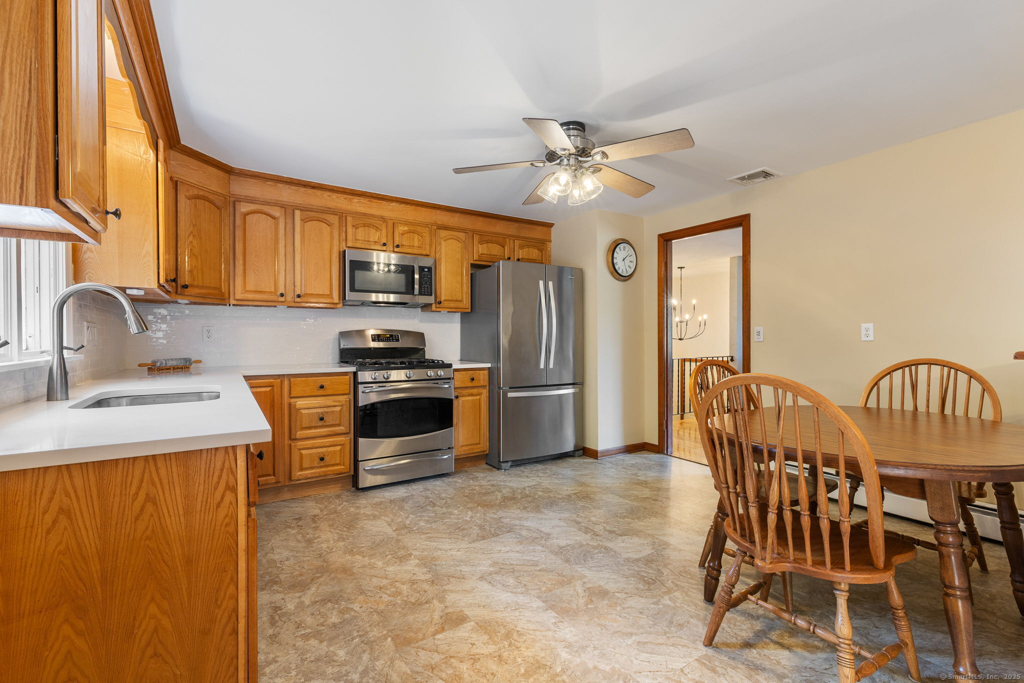 North Haven, Connecticut, 06473, United States, 5 Bedrooms Bedrooms, ,3 BathroomsBathrooms,Residential,For Sale,1956553