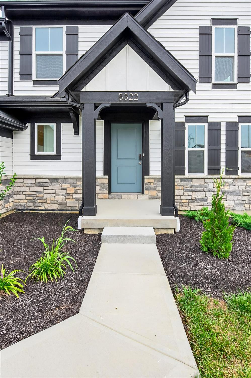 Turtle Creek Twp, Ohio, 45036, United States, 5 Bedrooms Bedrooms, ,4 BathroomsBathrooms,Residential,For Sale,1890162