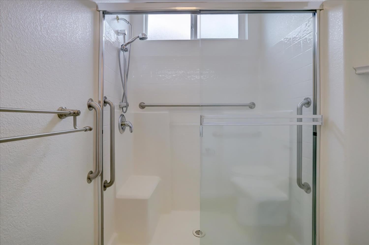 Grass Valley, California, 95945, United States, 2 Bedrooms Bedrooms, ,2 BathroomsBathrooms,Residential,For Sale,1967718