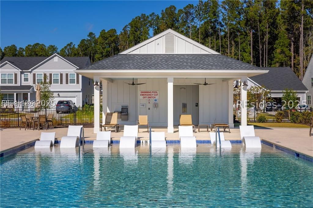 Bluffton, South Carolina, 29910, United States, 4 Bedrooms Bedrooms, ,3 BathroomsBathrooms,Residential,For Sale,1972910