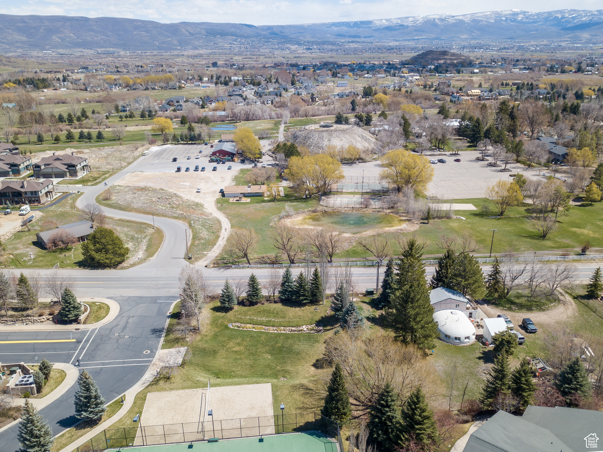 Midway, Utah, 84049, United States, 3 Bedrooms Bedrooms, ,3 BathroomsBathrooms,Residential,For Sale,1827557