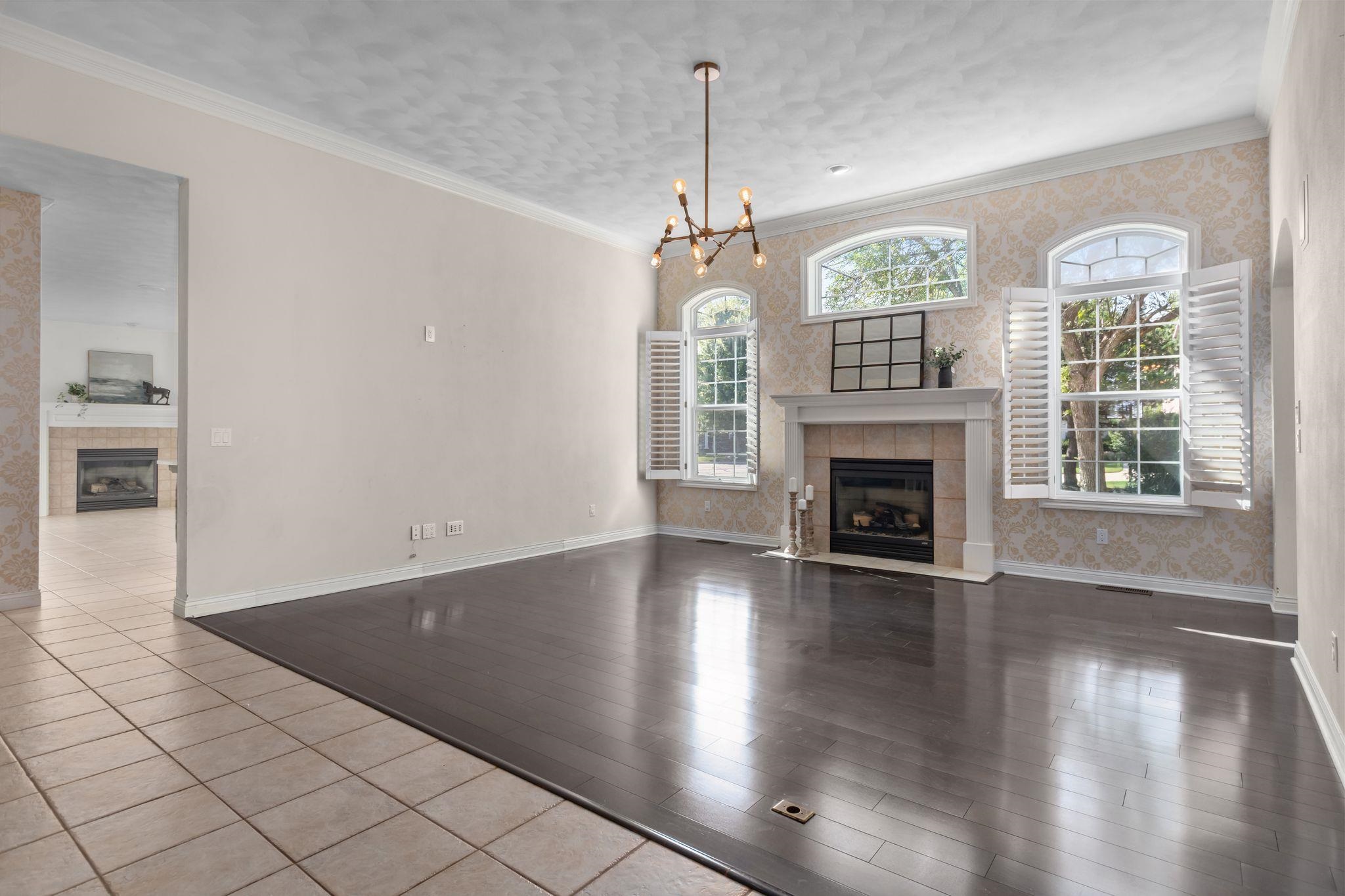 NEENAH, Wisconsin, 54956, United States, 4 Bedrooms Bedrooms, ,4 BathroomsBathrooms,Residential,For Sale,1955274