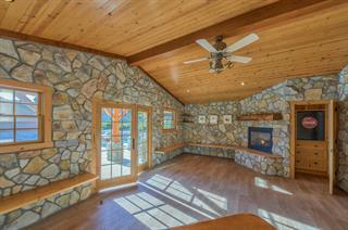 Salinas, California, 93907, United States, 3 Bedrooms Bedrooms, ,4 BathroomsBathrooms,Residential,For Sale,1974769