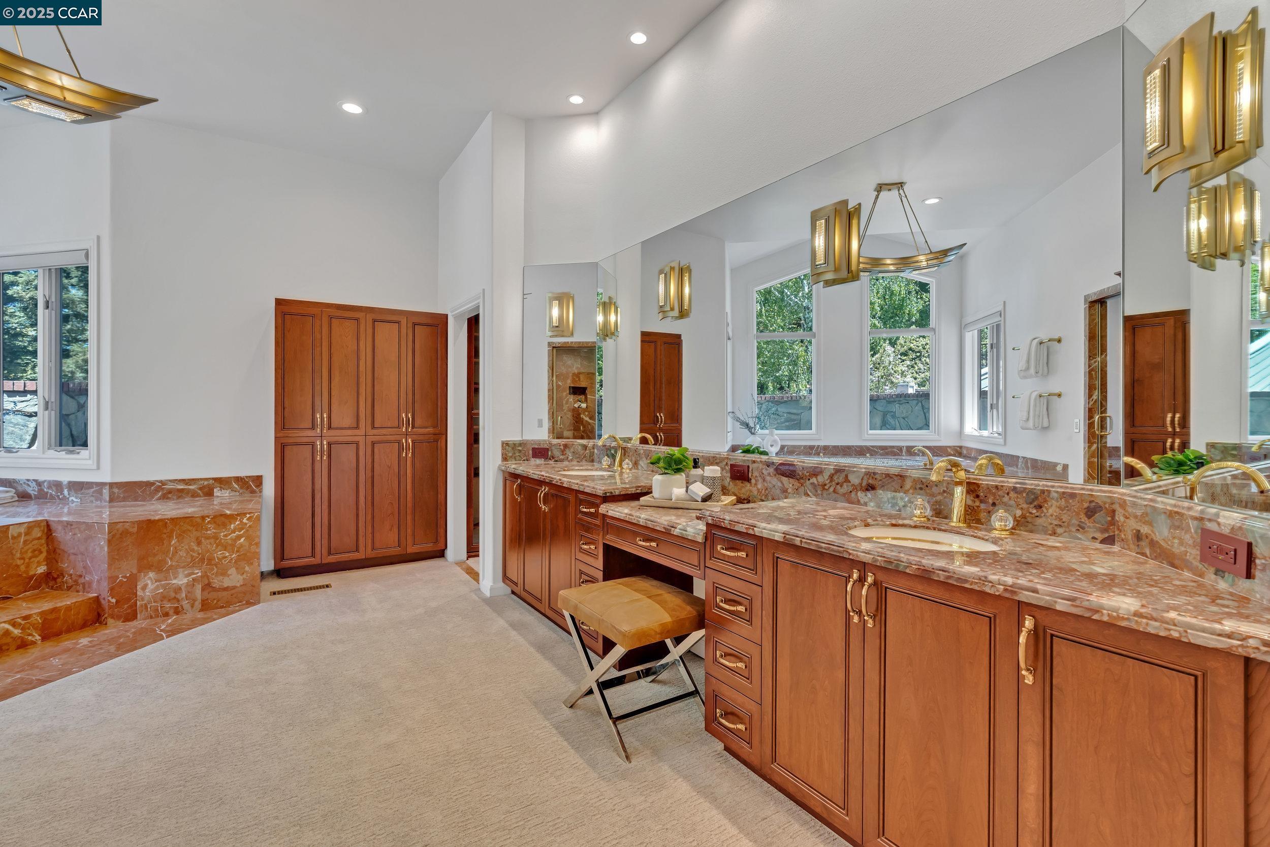 Danville, California, 94506, United States, 5 Bedrooms Bedrooms, ,6 BathroomsBathrooms,Residential,For Sale,1948518