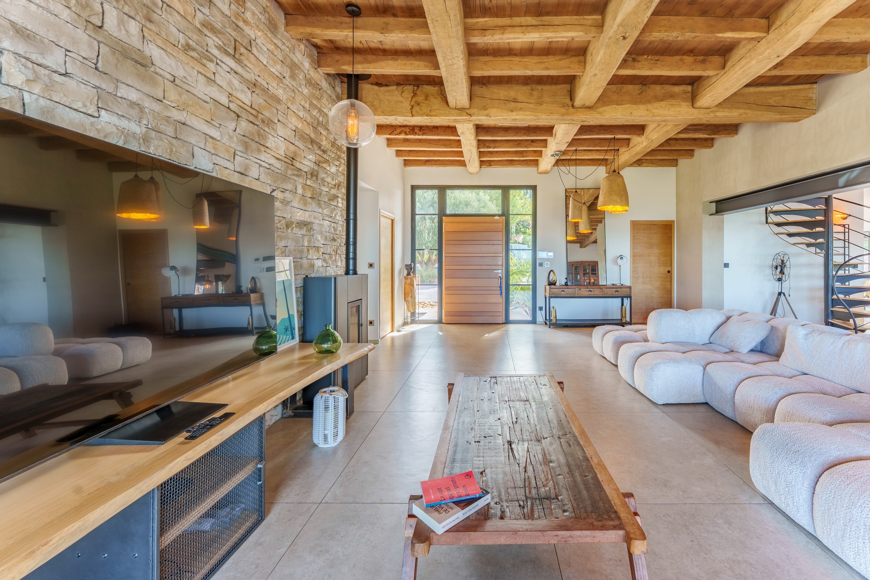  Stunning views of the Thau Lagoon_ Contemporary home with private access to the… - 物件實景