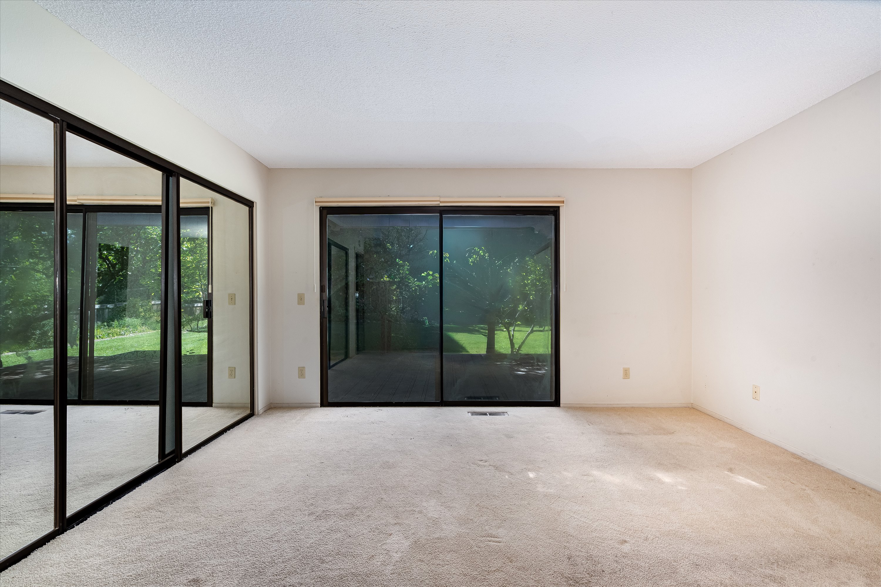  21350 Via Colombard - 物件實景