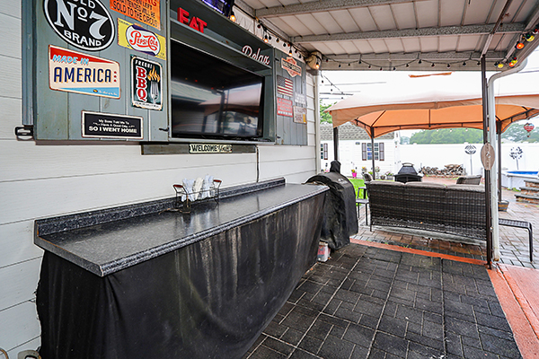 Massapequa, New York, 11758, United States, 3 Bedrooms Bedrooms, ,2 BathroomsBathrooms,Residential,For Sale,1974193