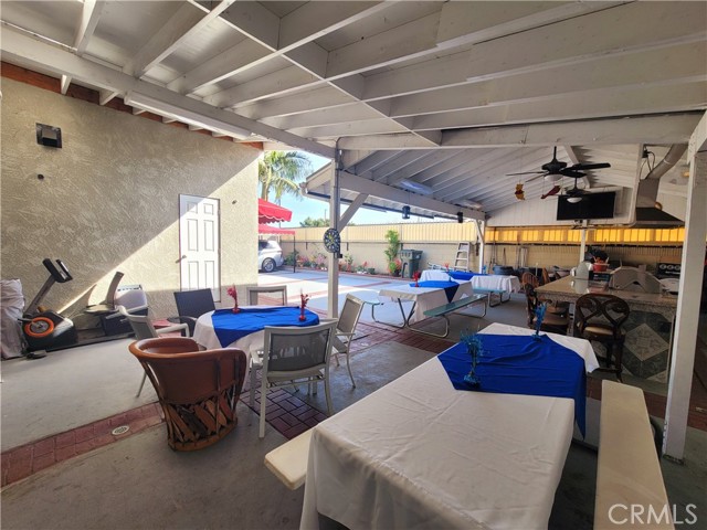 Downey, California, 90241, United States, 9 Bedrooms Bedrooms, ,Residential,For Sale,1763692
