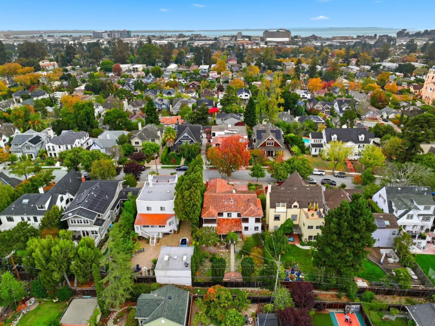 Burlingame, California, 94010, United States, 2 Bedrooms Bedrooms, ,2 BathroomsBathrooms,Residential,For Sale,1987615