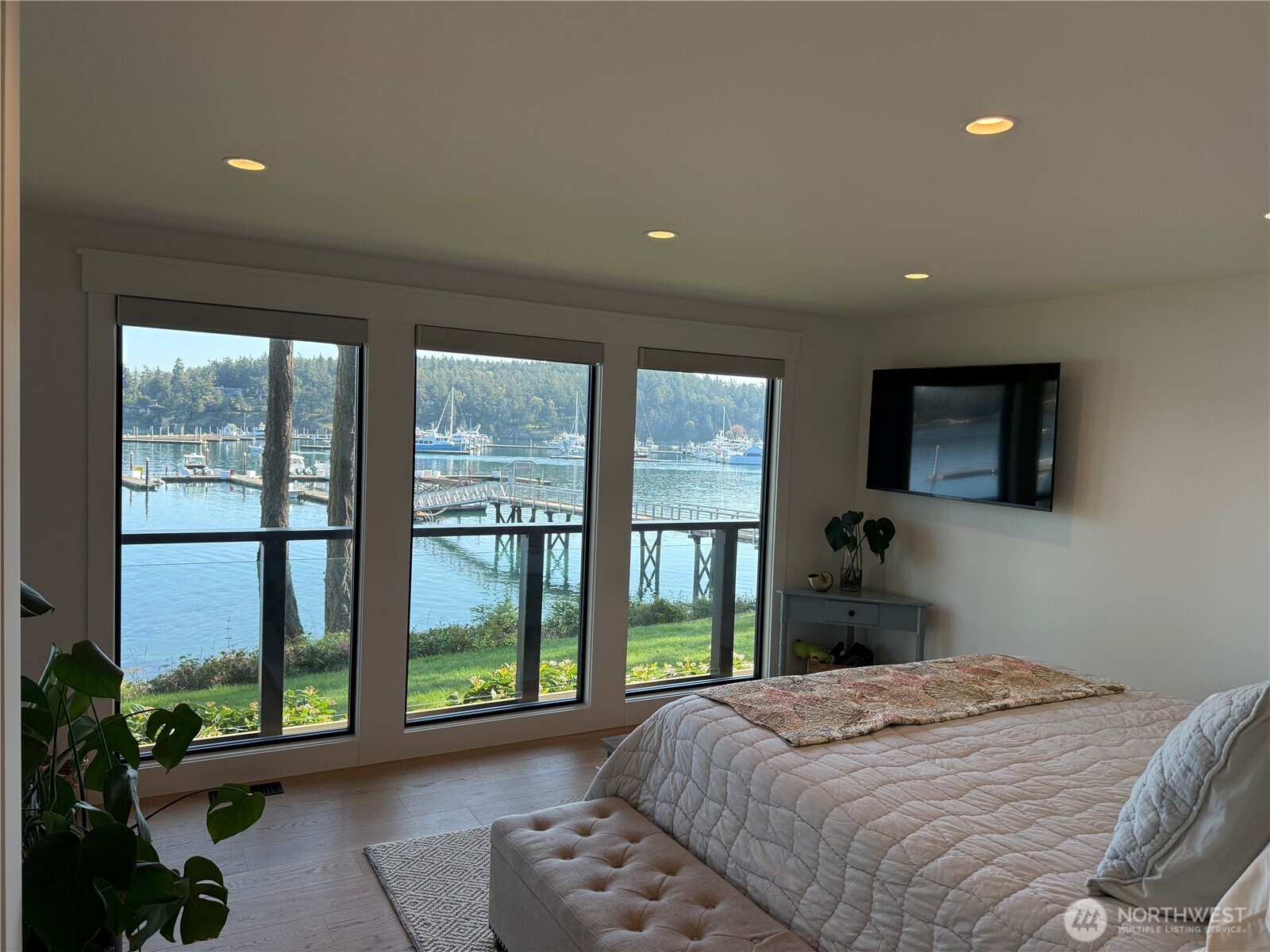 Friday Harbor, Washington, 98250, United States, 2 Bedrooms Bedrooms, ,1 BathroomBathrooms,Residential,For Sale,1829489