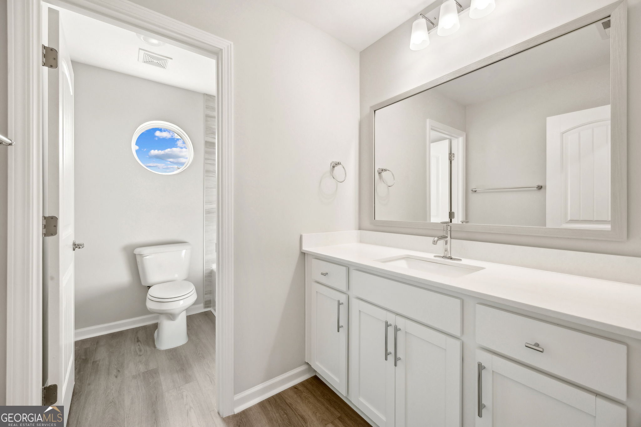 St. Marys, Georgia, 31558, United States, 4 Bedrooms Bedrooms, ,3 BathroomsBathrooms,Residential,For Sale,1962836