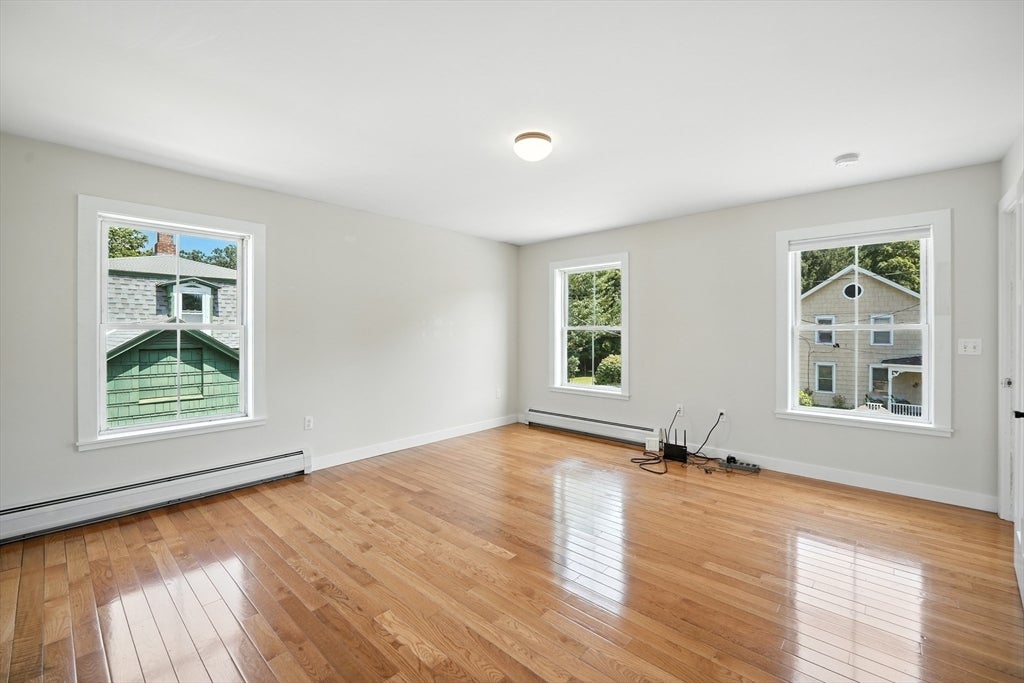 Shelburne, Massachusetts, 01370, United States, 5 Bedrooms Bedrooms, ,3 BathroomsBathrooms,Residential,For Sale,1919990