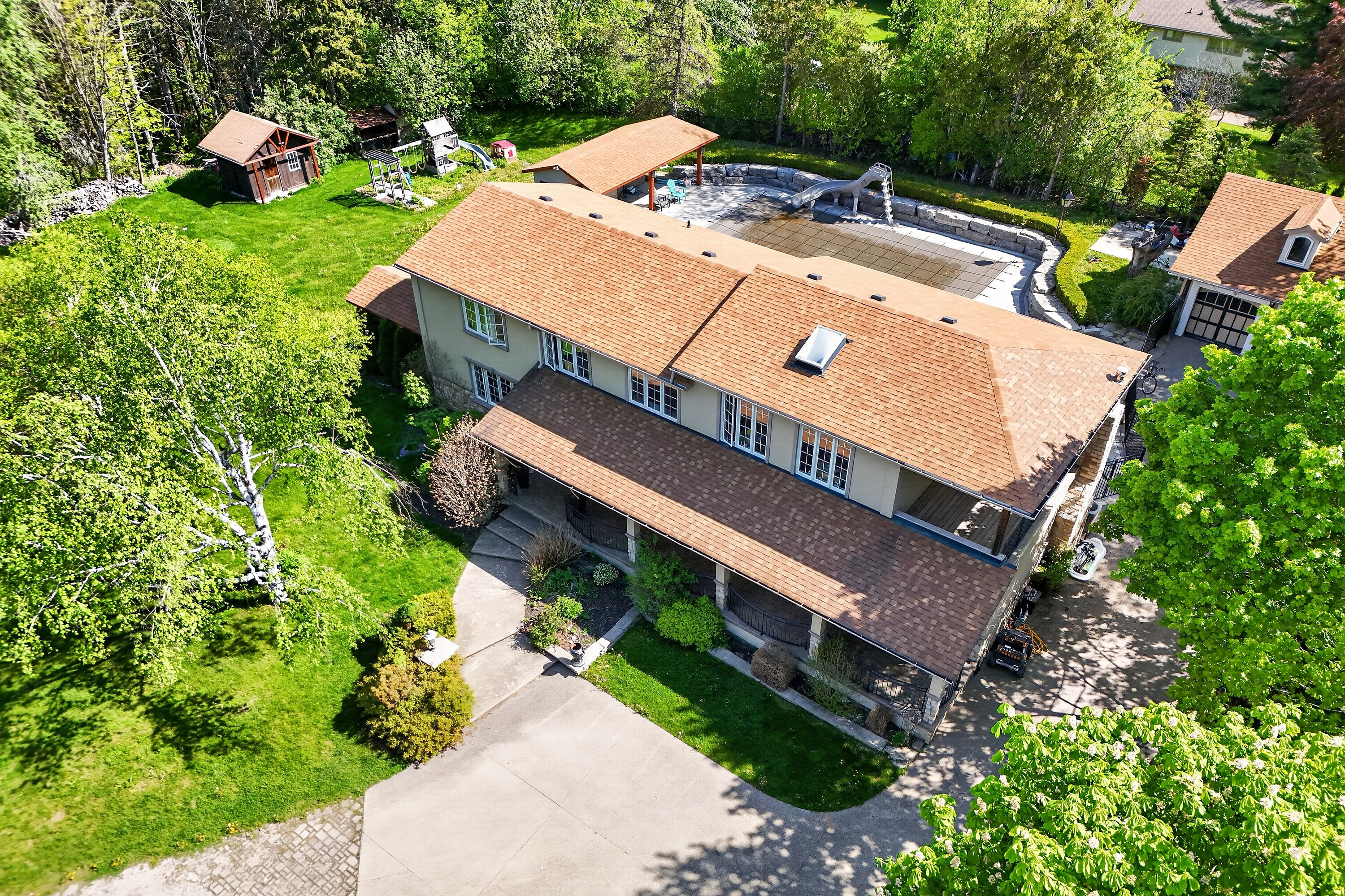  Stunning Estate-Sized Lot - 物件實景
