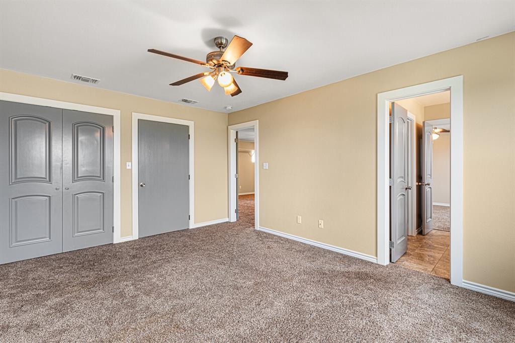 Holland, Texas, 76534, United States, 6 Bedrooms Bedrooms, ,6 BathroomsBathrooms,Residential,For Sale,1986068