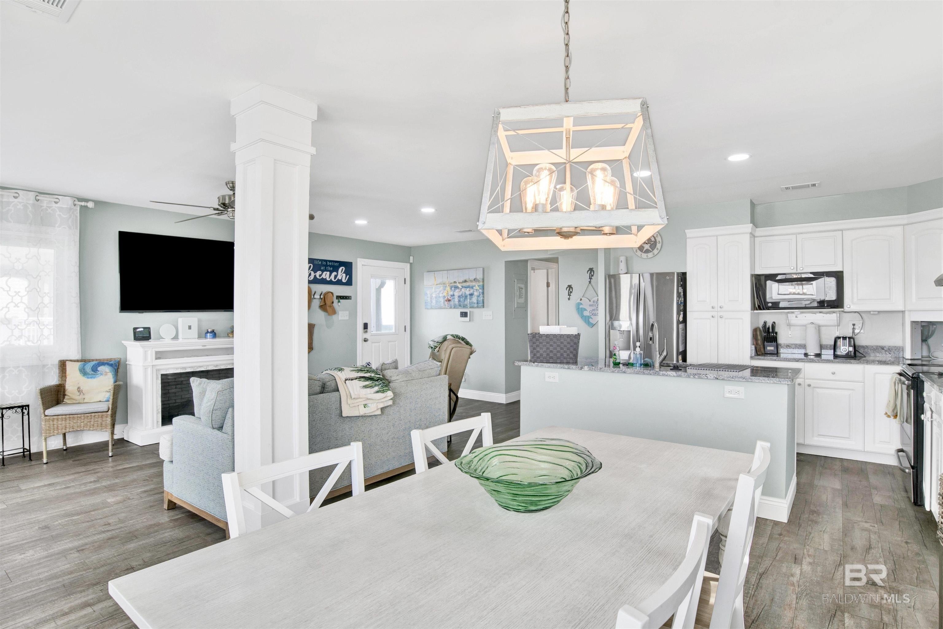 Gulf Shores, Alabama, 36542, United States, 4 Bedrooms Bedrooms, ,3 BathroomsBathrooms,Residential,For Sale,2034151