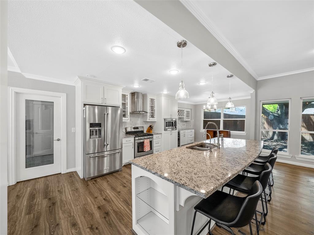 Dallas, Texas, 75229, United States, 3 Bedrooms Bedrooms, ,3 BathroomsBathrooms,Residential,For Sale,1912559