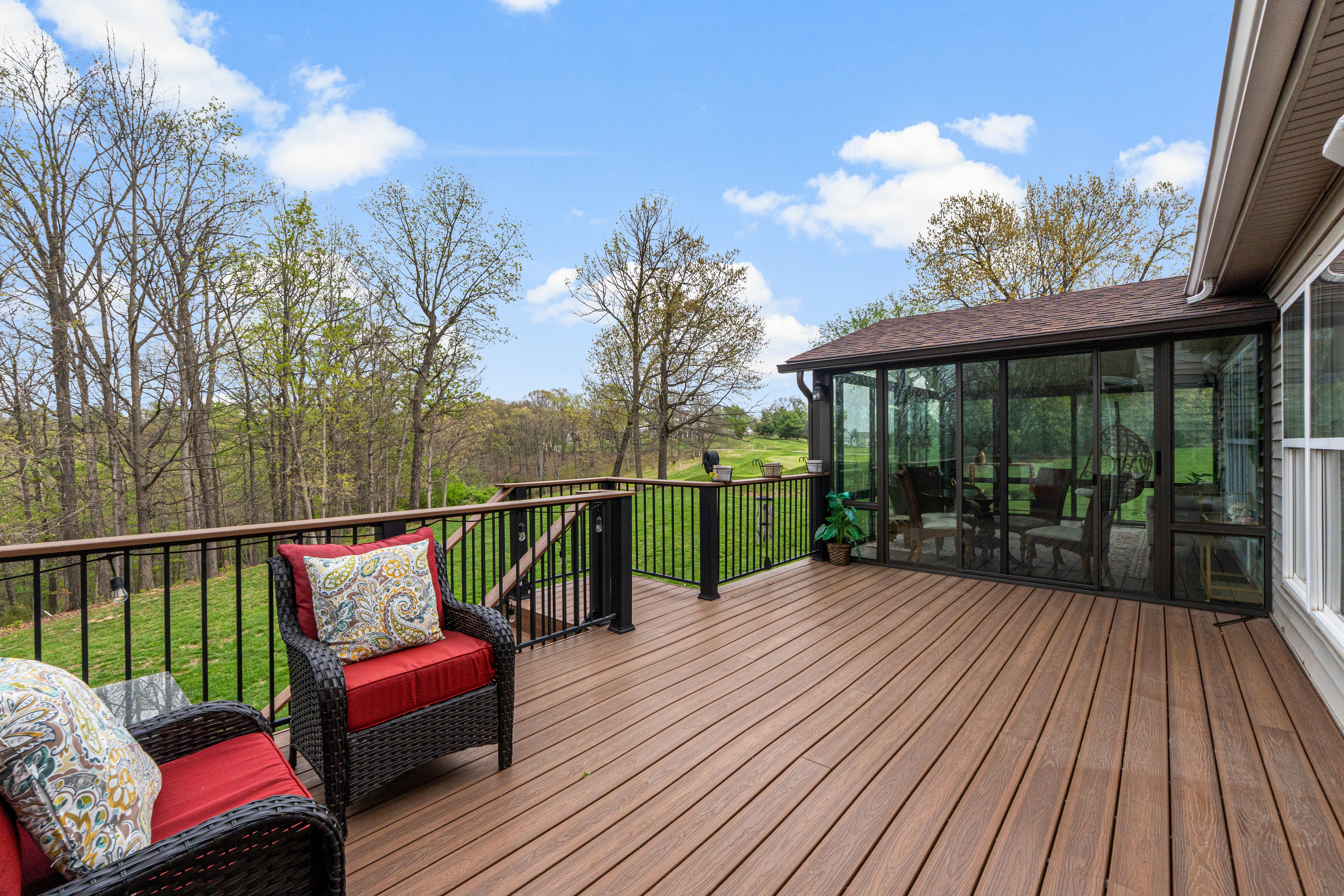  Charming Tapawingo Retreat with Golf Course Views and Modern Upgrades - 物件實景