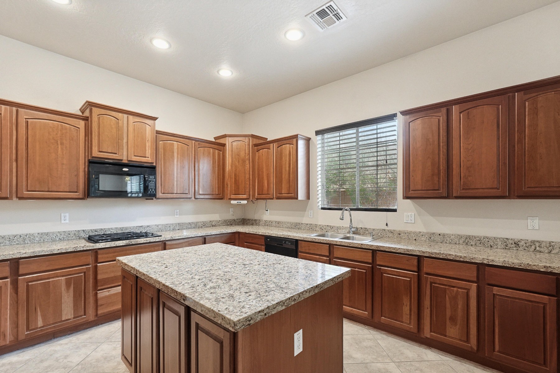  2854 E Flower Street¦Gilbert, AZ - 物件實景