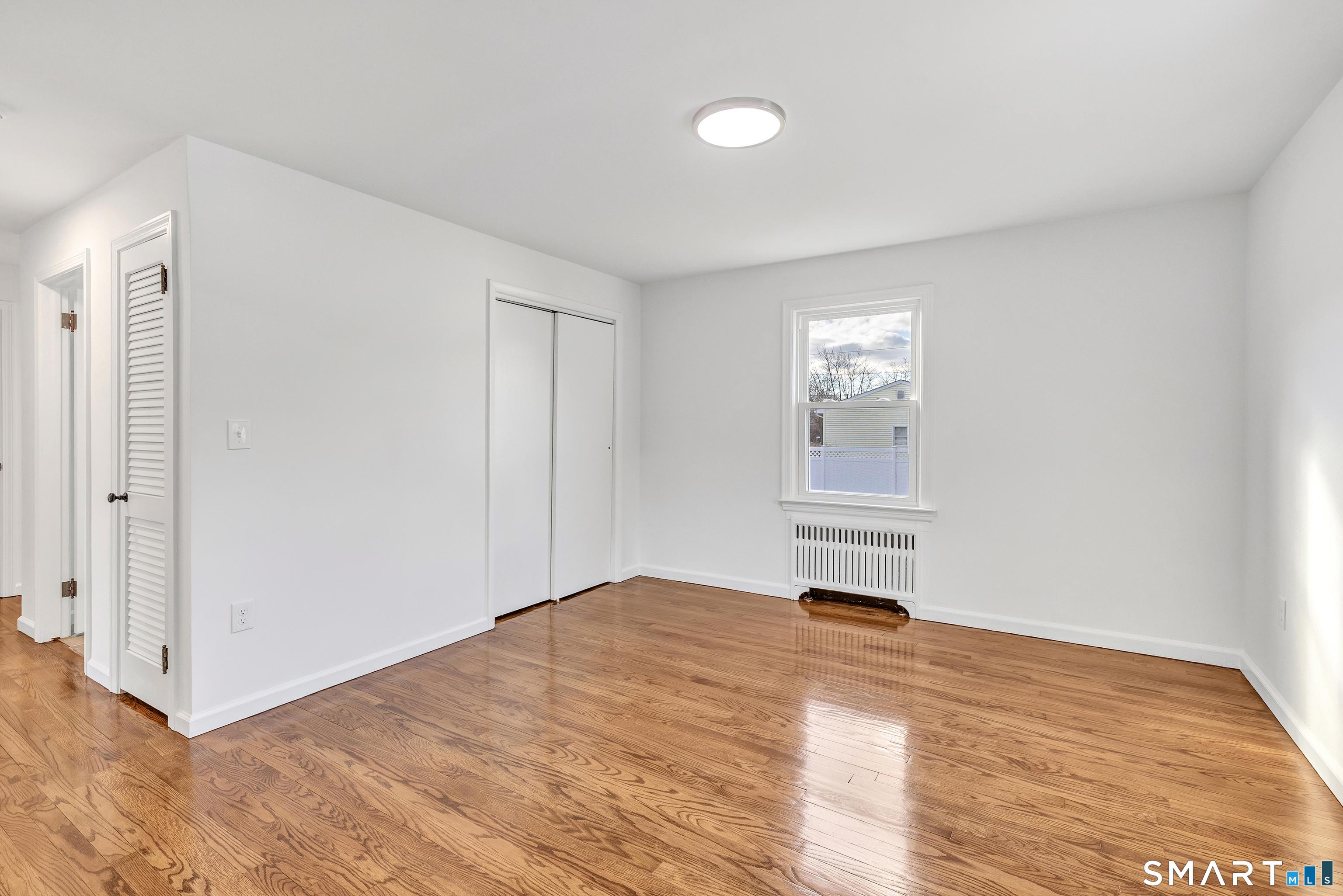 North Haven, Connecticut, 06473, United States, 3 Bedrooms Bedrooms, ,3 BathroomsBathrooms,Residential,For Sale,2011672