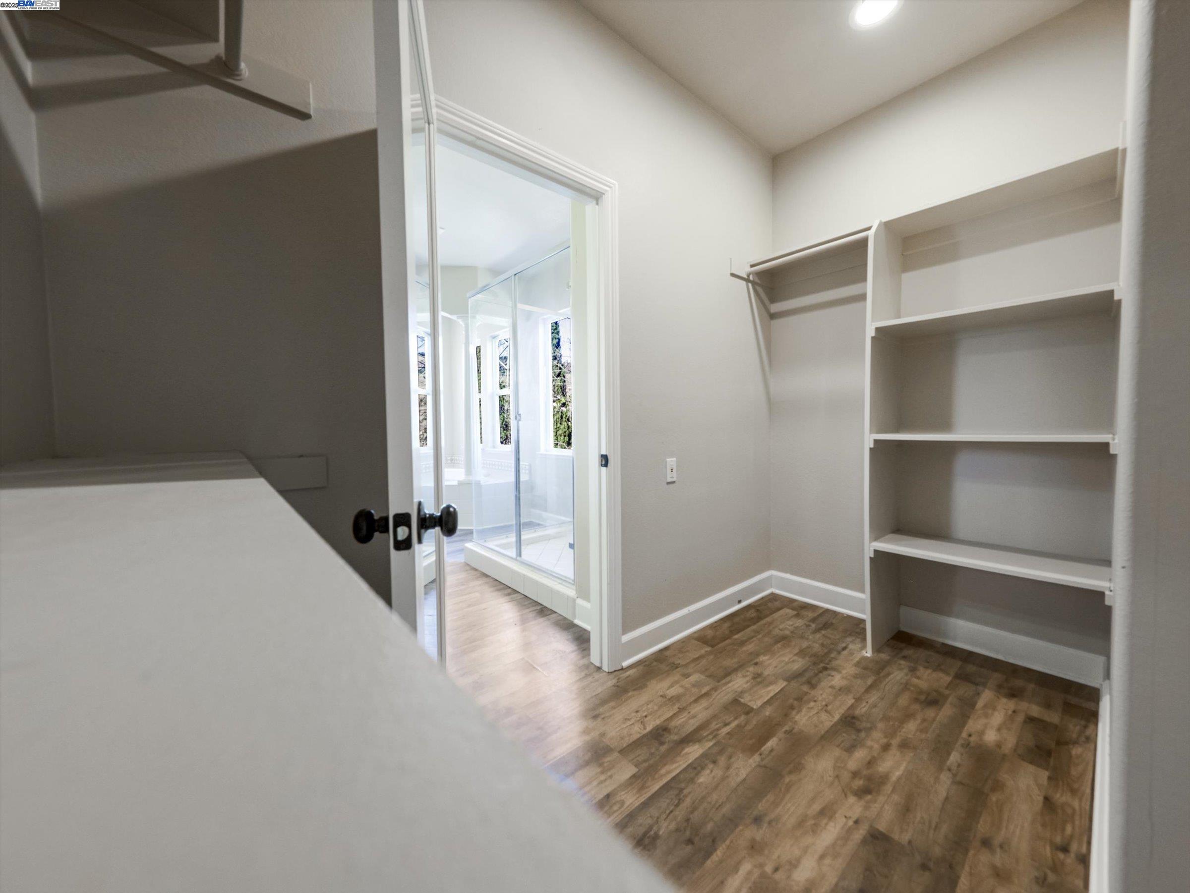 Vallejo, California, 94591, United States, 5 Bedrooms Bedrooms, ,5 BathroomsBathrooms,Residential,For Sale,2002289