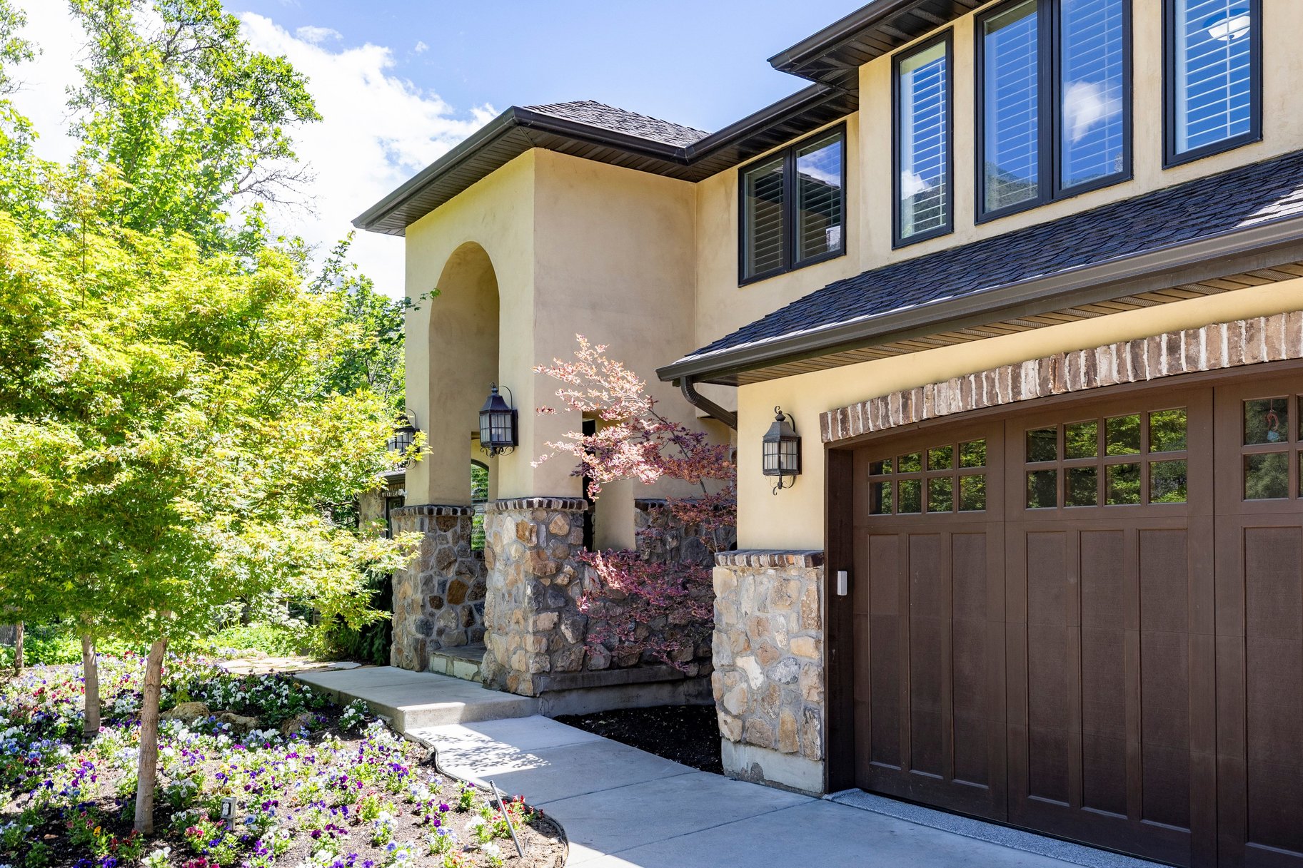  Private Cottonwood Heights Estate with Resort Backyard & Mountain Views - 物件實景