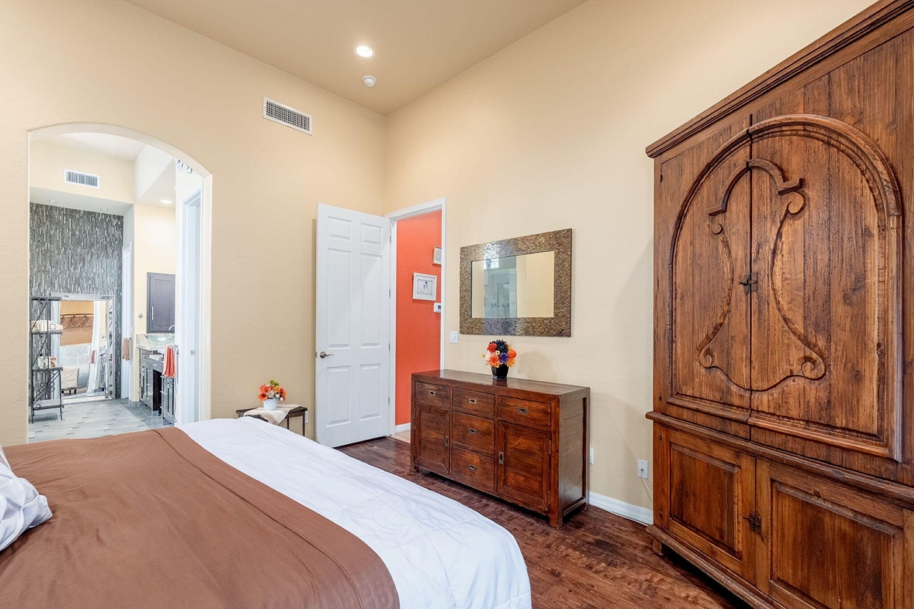  15618 E Cactus Drive  Fountain Hills, AZ - 物件實景