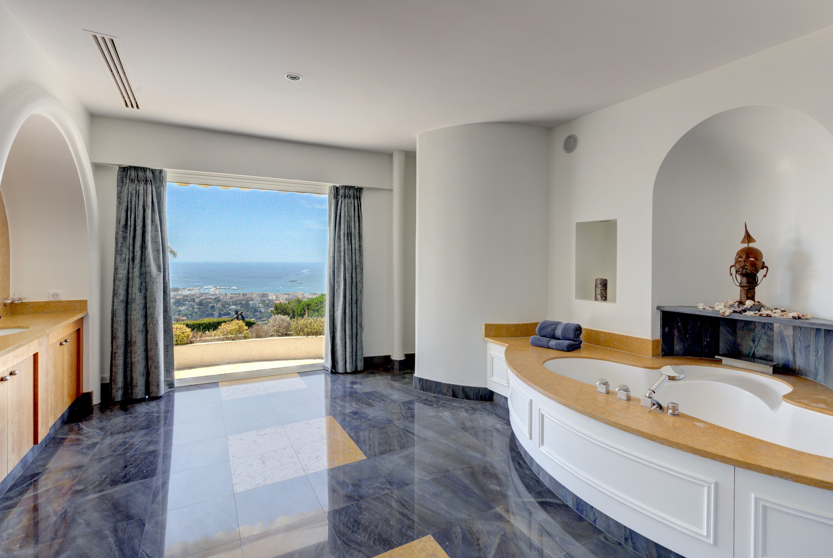  Cannes Californie luxury villa for sale with panoramic sea views, guest house a… - 物件實景