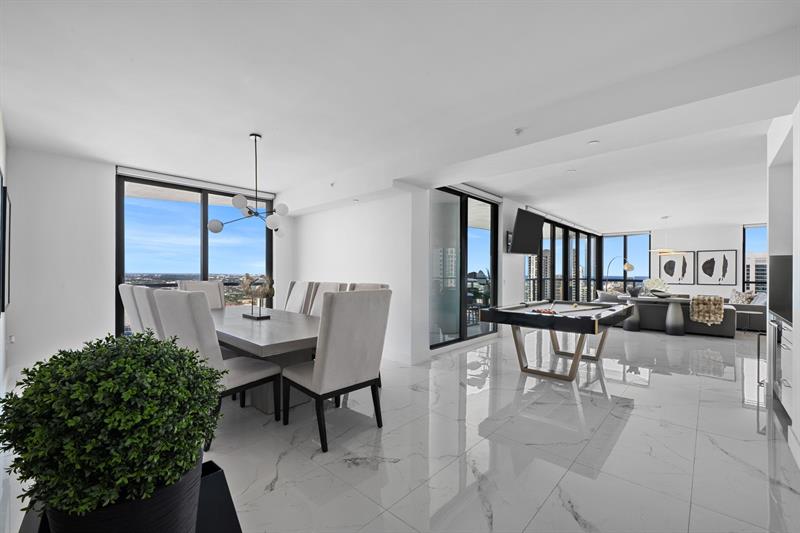 Fort Lauderdale, Florida, 33301, United States, 4 Bedrooms Bedrooms, ,5 BathroomsBathrooms,Residential,For Sale,1987961