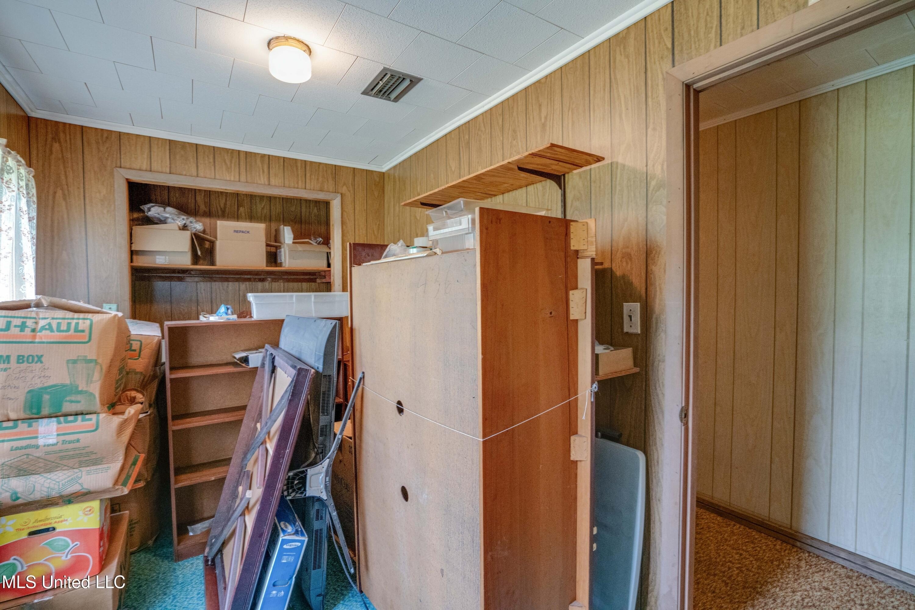 Gulfport, Mississippi, 39503, United States, ,Residential,For Sale,1916429