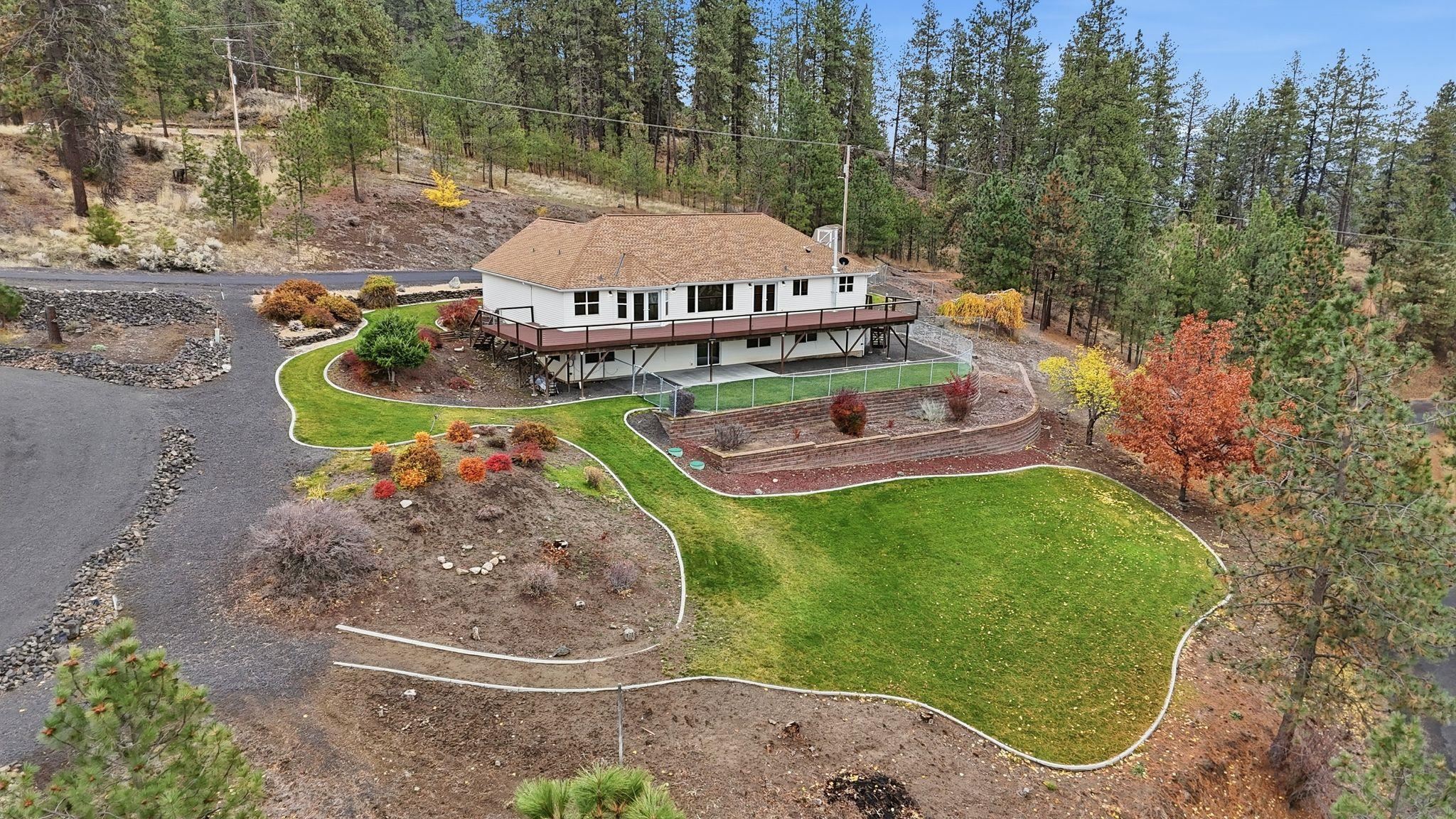 Seven Bays, Washington, 99122, United States, 5 Bedrooms Bedrooms, ,3 BathroomsBathrooms,Residential,For Sale,1992977